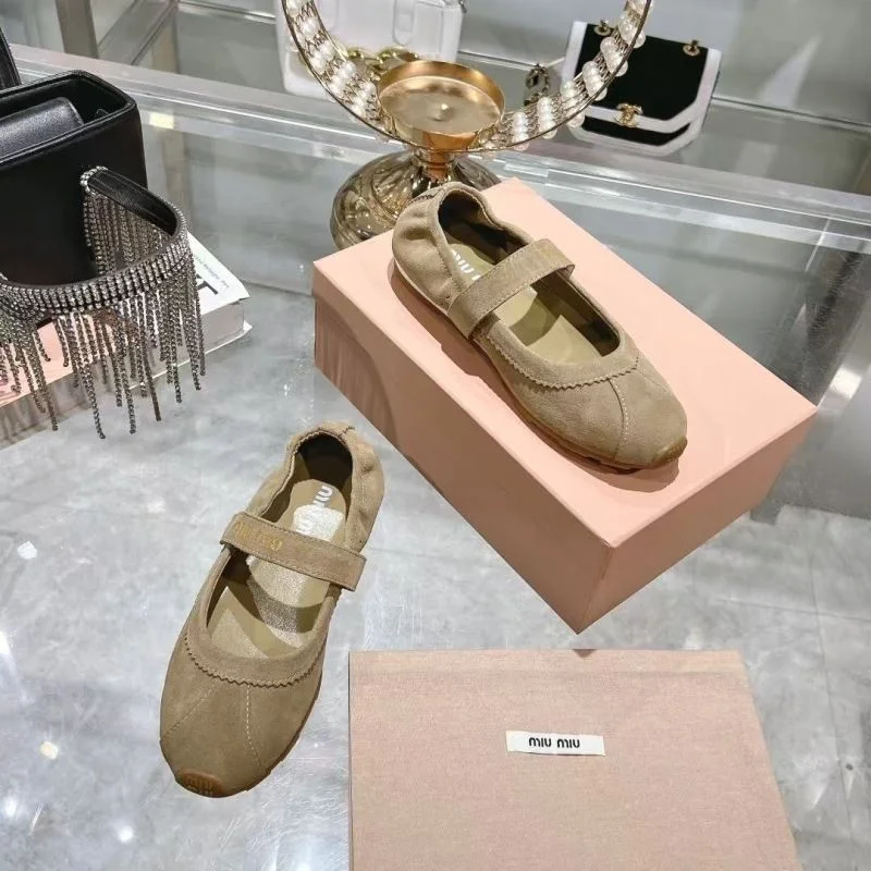 Miu Miu Shoes Versatile 6139