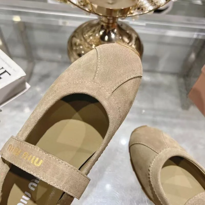 Miu Miu Shoes Versatile 6139