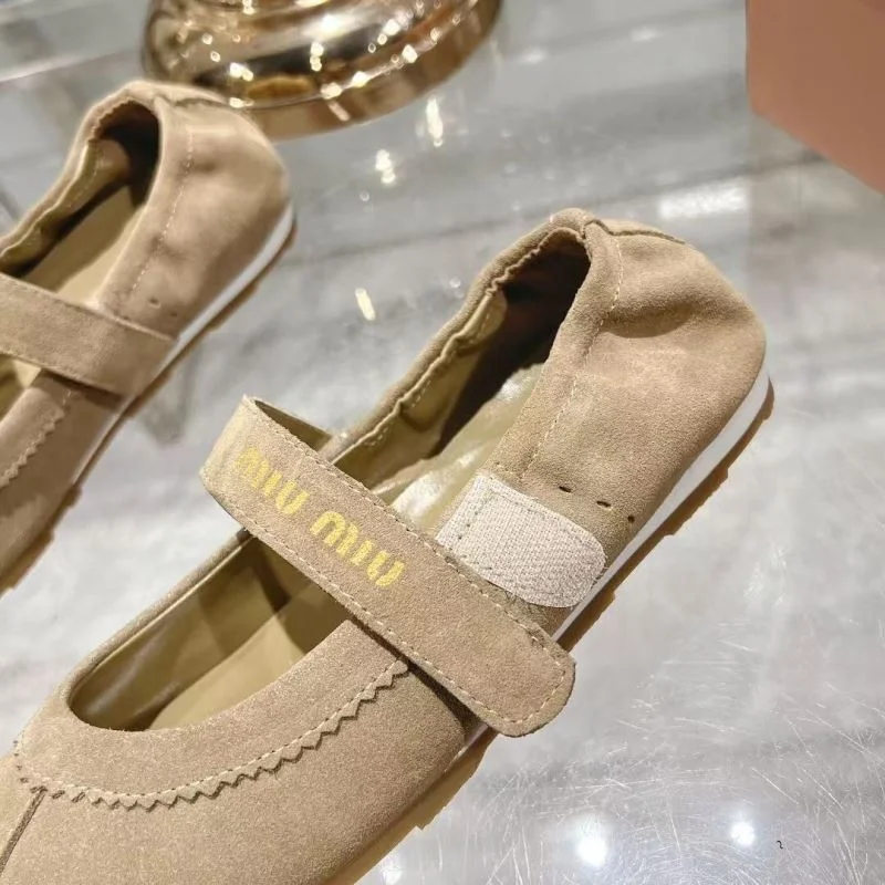 Miu Miu Shoes Versatile 6139