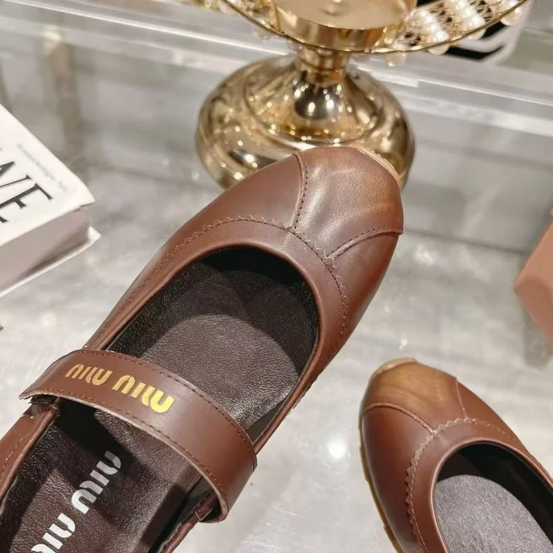 Premium Miu Miu Shoes 6083
