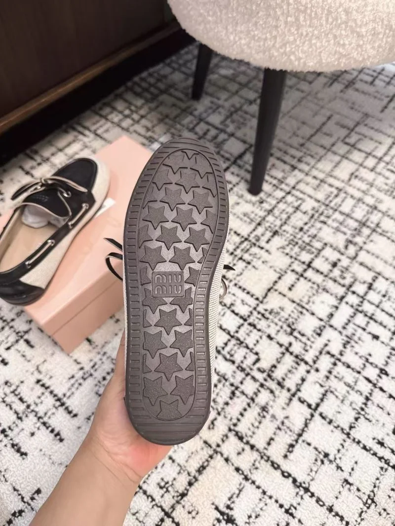 EasyMatch Miu Miu Shoes 6073