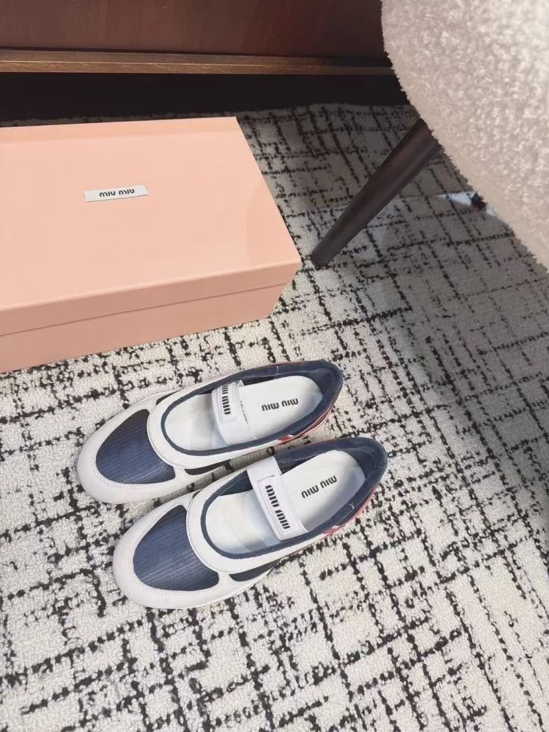 Colorful Miu Miu Shoes 6018