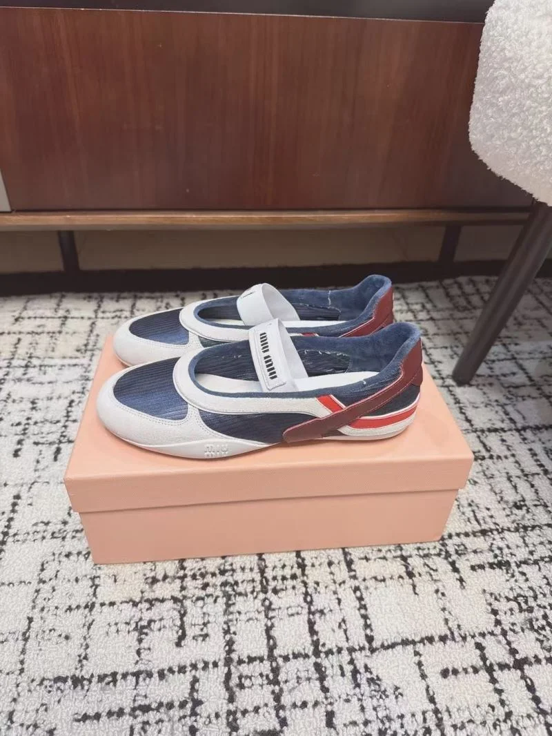 Colorful Miu Miu Shoes 6018