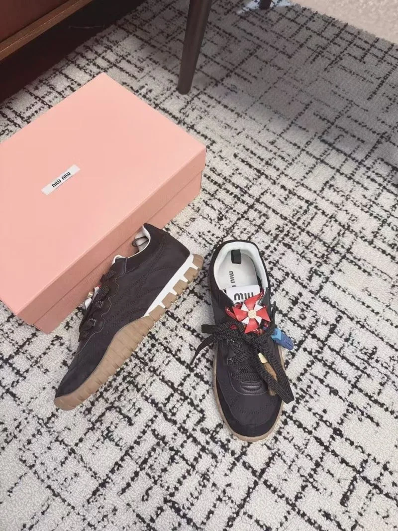 TechFriendly Miu Miu Shoes 6089