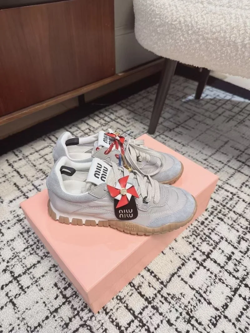 Miu Miu Shoes Supportive 6024