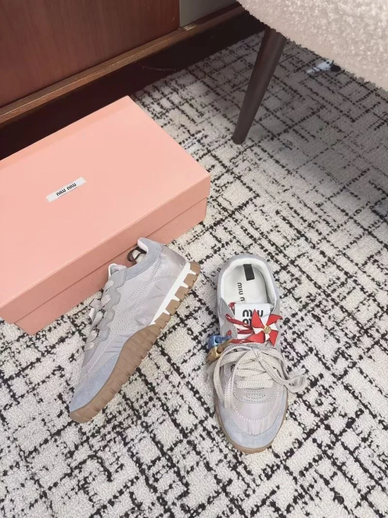Miu Miu Shoes Supportive 6024