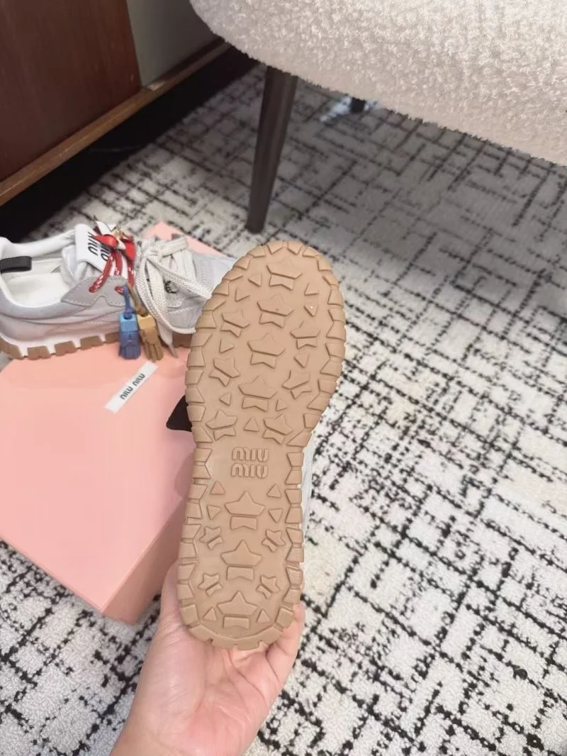 Miu Miu Shoes Supportive 6024