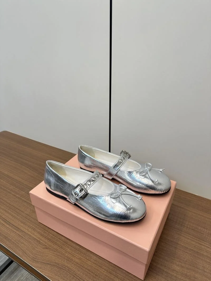 WaterResistant Miu Miu Shoes 6007