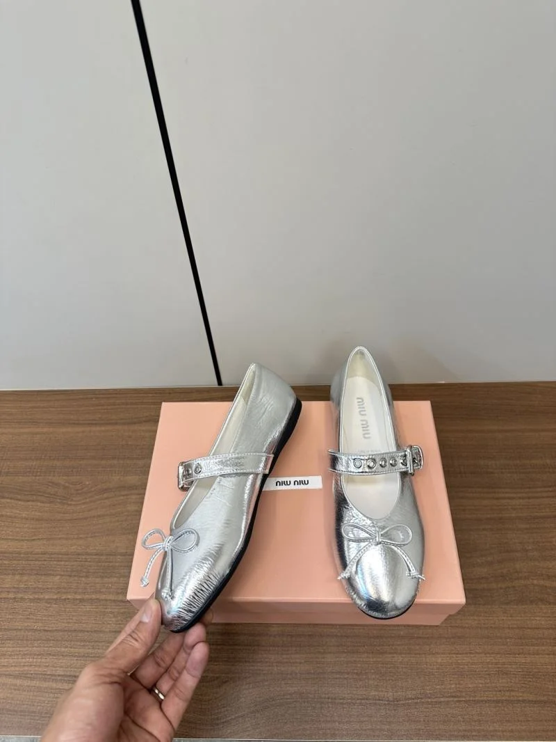WaterResistant Miu Miu Shoes 6007