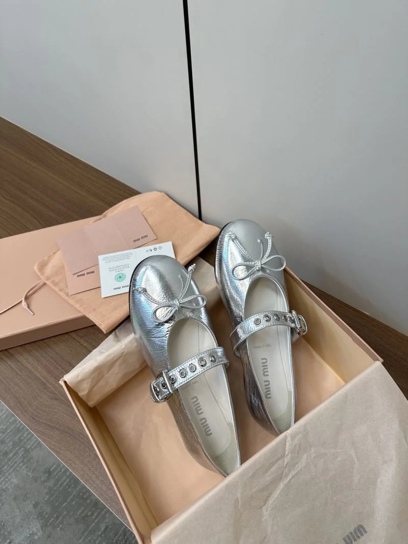 WaterResistant Miu Miu Shoes 6007