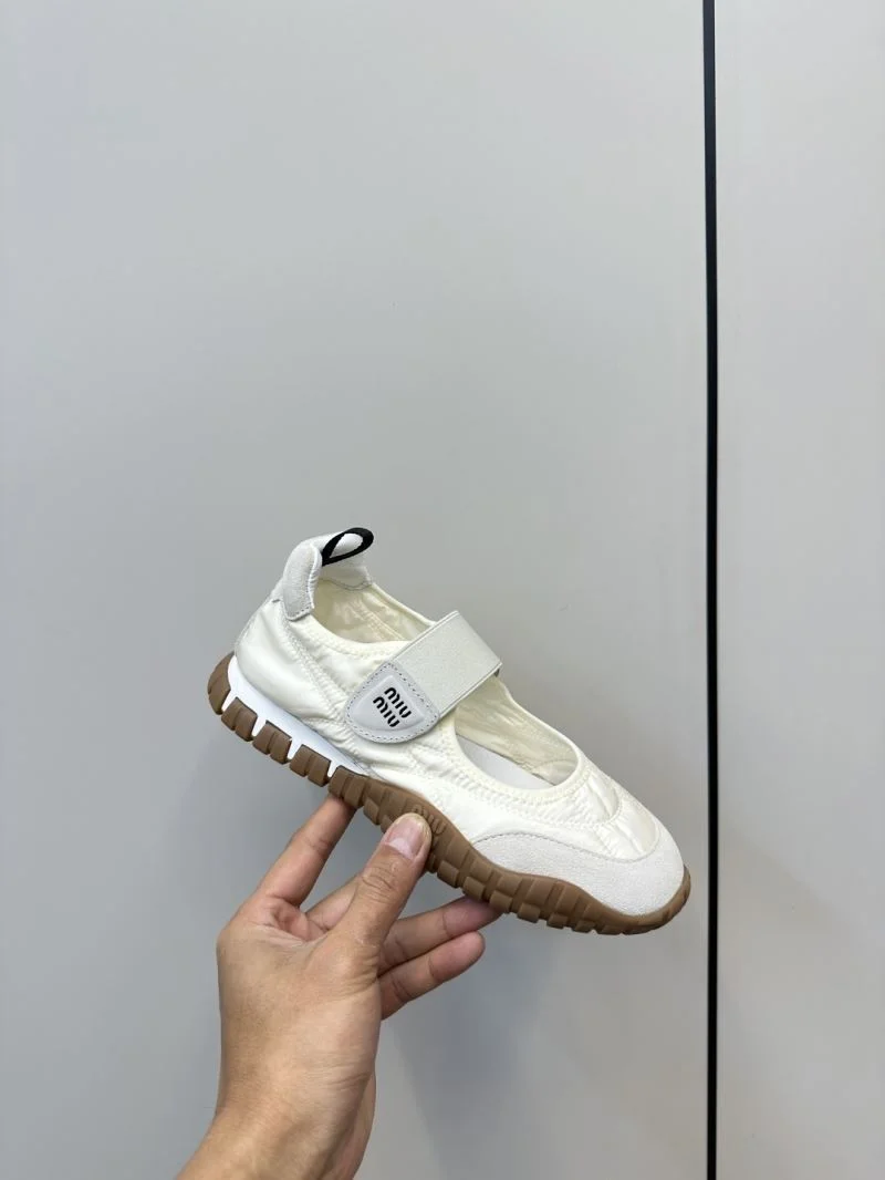EasyCare Miu Miu Shoes 6020