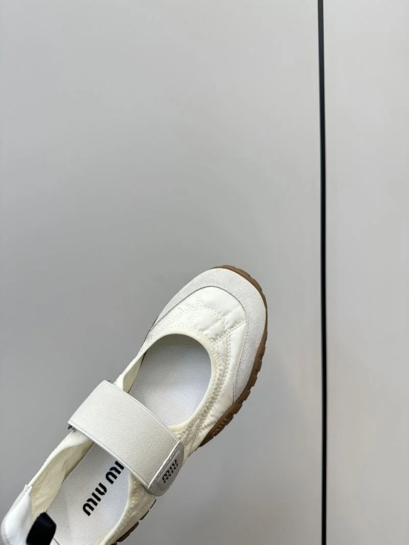 EasyCare Miu Miu Shoes 6020
