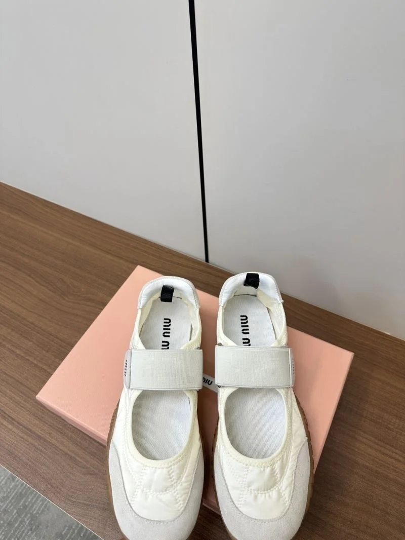 EasyCare Miu Miu Shoes 6020