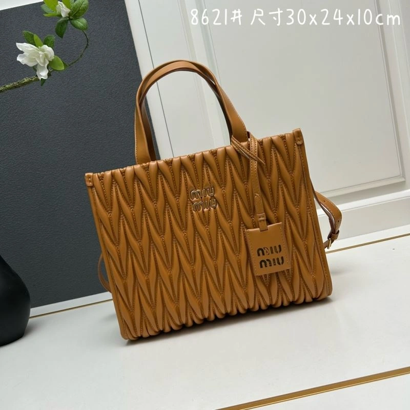 Miu Miu Shopping Bags Flexible 83229