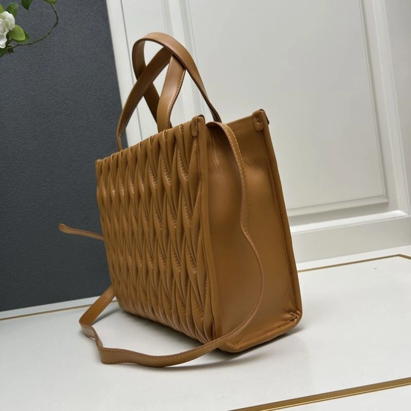 Miu Miu Shopping Bags Flexible 83229