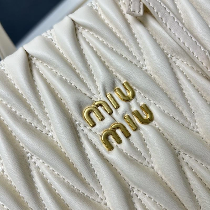 Miu Miu Shopping Bags Chic 83219