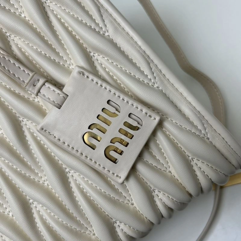 Miu Miu Shopping Bags Chic 83219