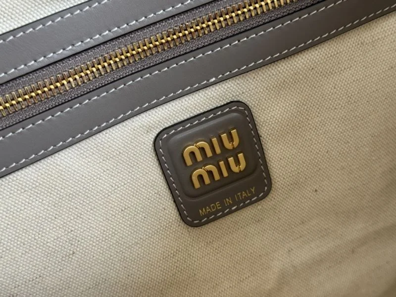 Youthful Miu Miu Shopping Bags 49143