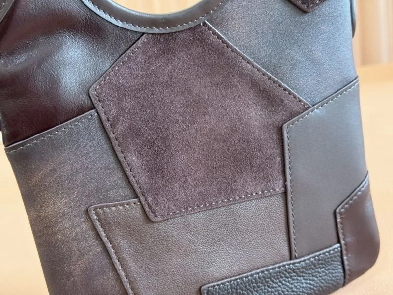 Cozy Miu Miu Shopping Bags 49085