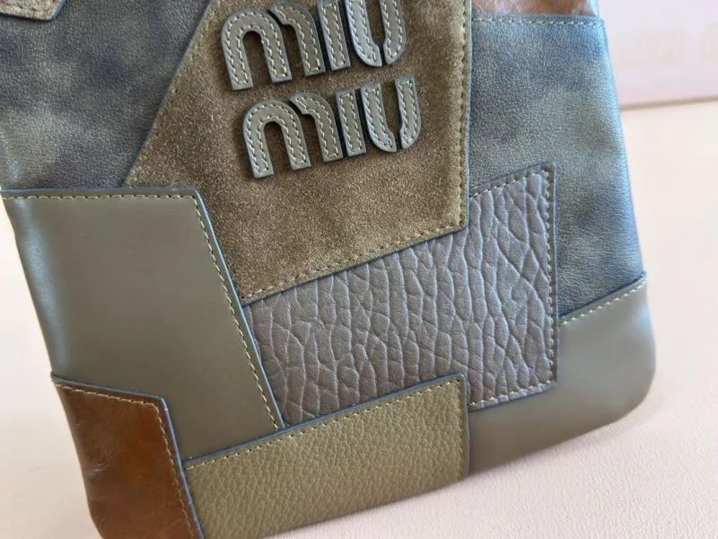 Miu Miu Shopping Bags GoAnywhere 49096
