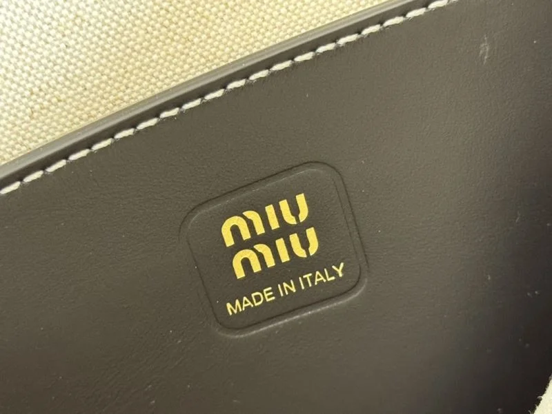 Miu Miu Shopping Bags Unisex 49083