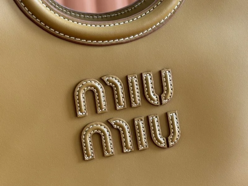 Casual Miu Miu Shopping Bags 49072