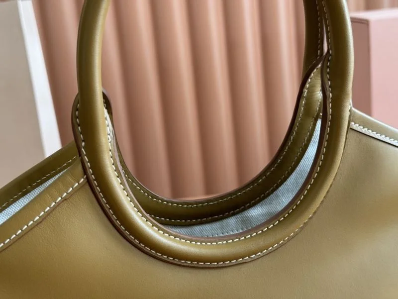 Casual Miu Miu Shopping Bags 49072