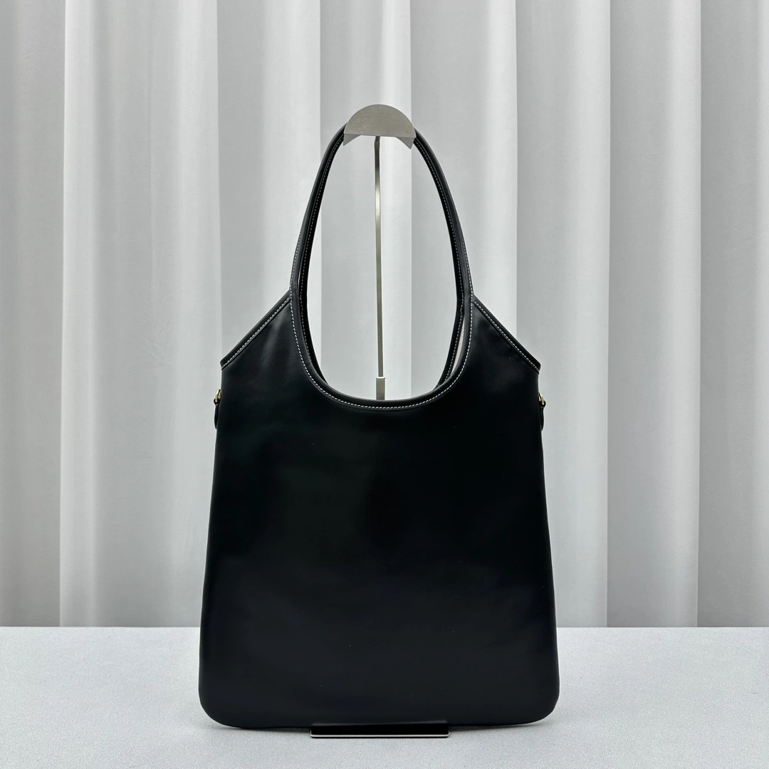 Popular Miu Miu Shopping Bags 69527