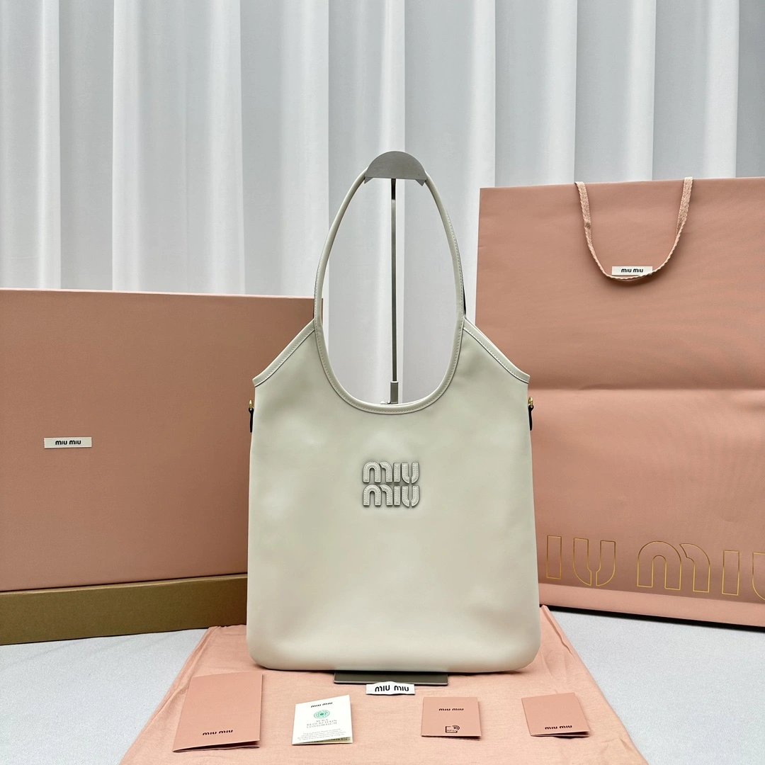 Miu Miu Shopping Bags UrbanChic 69525