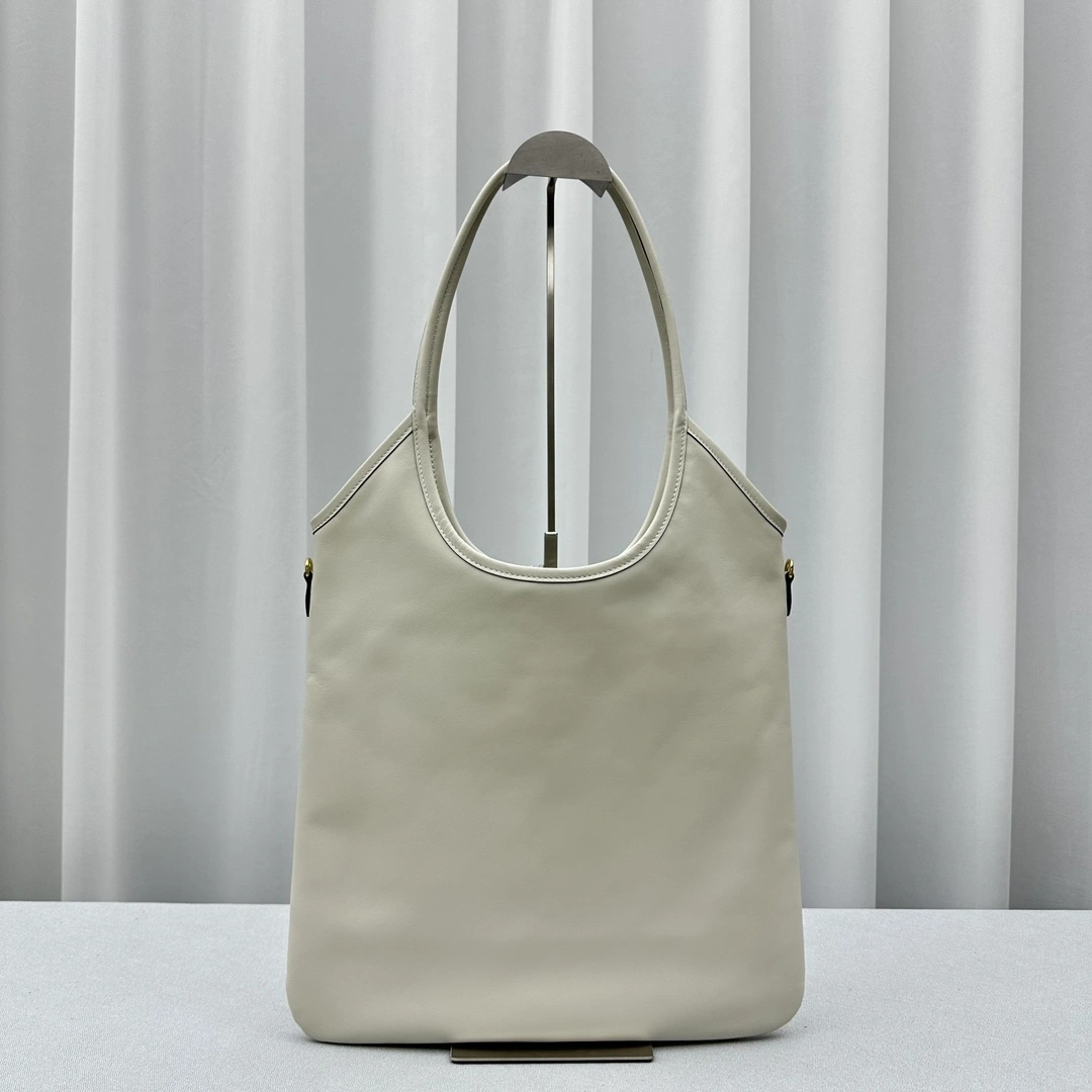 Miu Miu Shopping Bags UrbanChic 69525