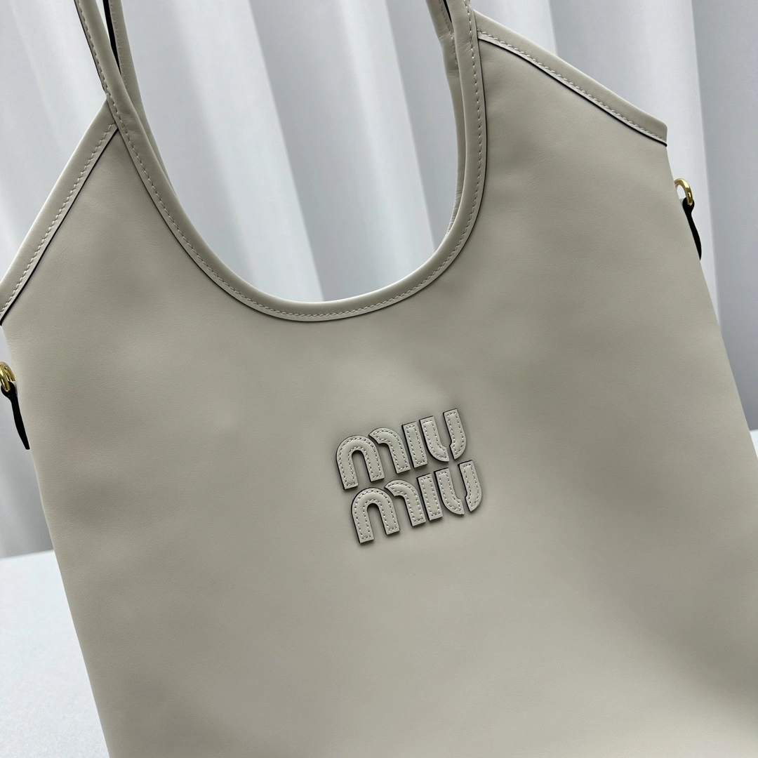 Miu Miu Shopping Bags UrbanChic 69525