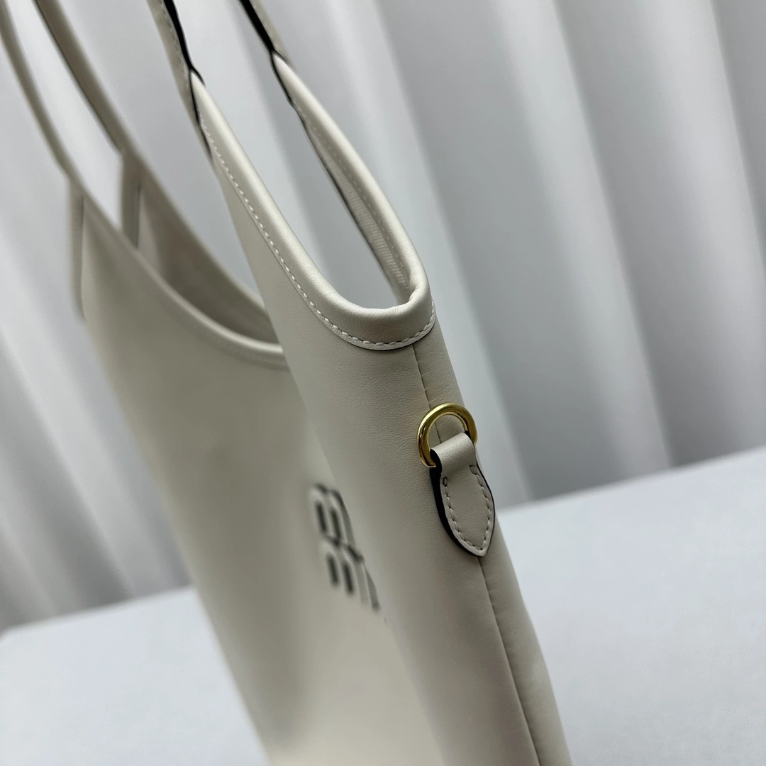 Miu Miu Shopping Bags UrbanChic 69525