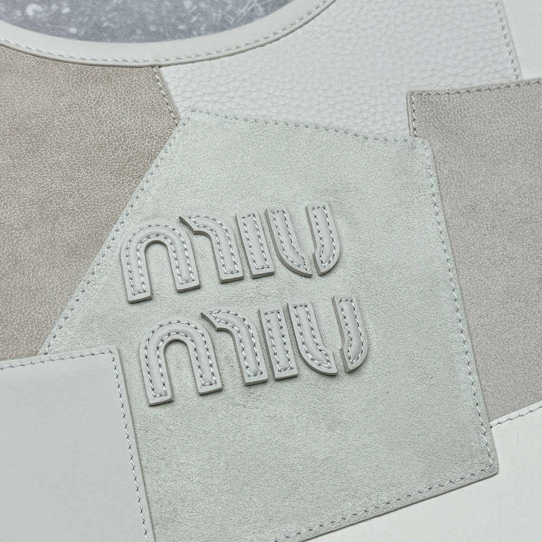 Miu Miu Shopping Bags Tailored 69523