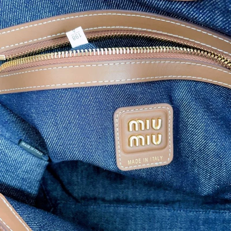 Trendy Miu Miu Shopping Bags 43769