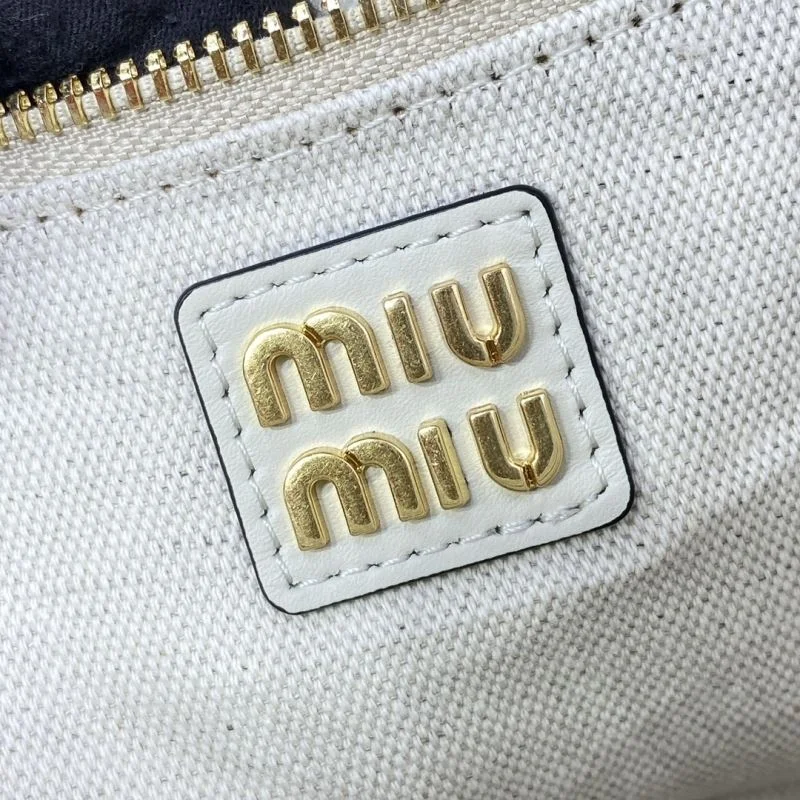 Miu Miu Shopping Bags Classic 43821