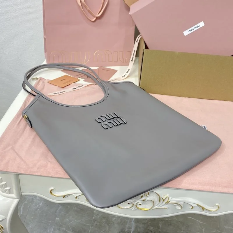 WellDesigned Miu Miu Shopping Bags 43775