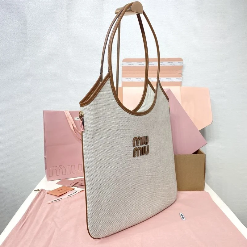 Comfortable Miu Miu Shopping Bags 43761