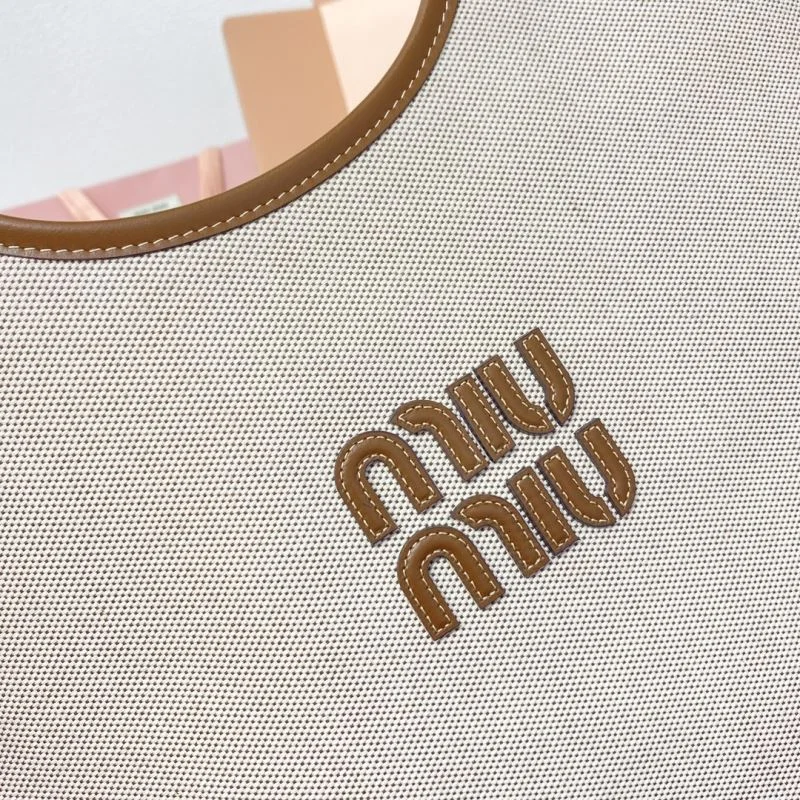 Comfortable Miu Miu Shopping Bags 43761