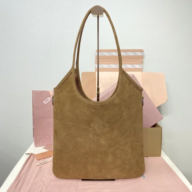 Minimalist Miu Miu Shopping Bags 43774