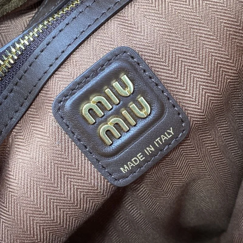 Minimalist Miu Miu Shopping Bags 43774