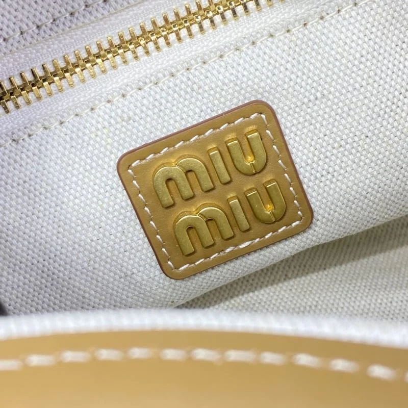 Miu Miu Shopping Bags Comfortable 43762