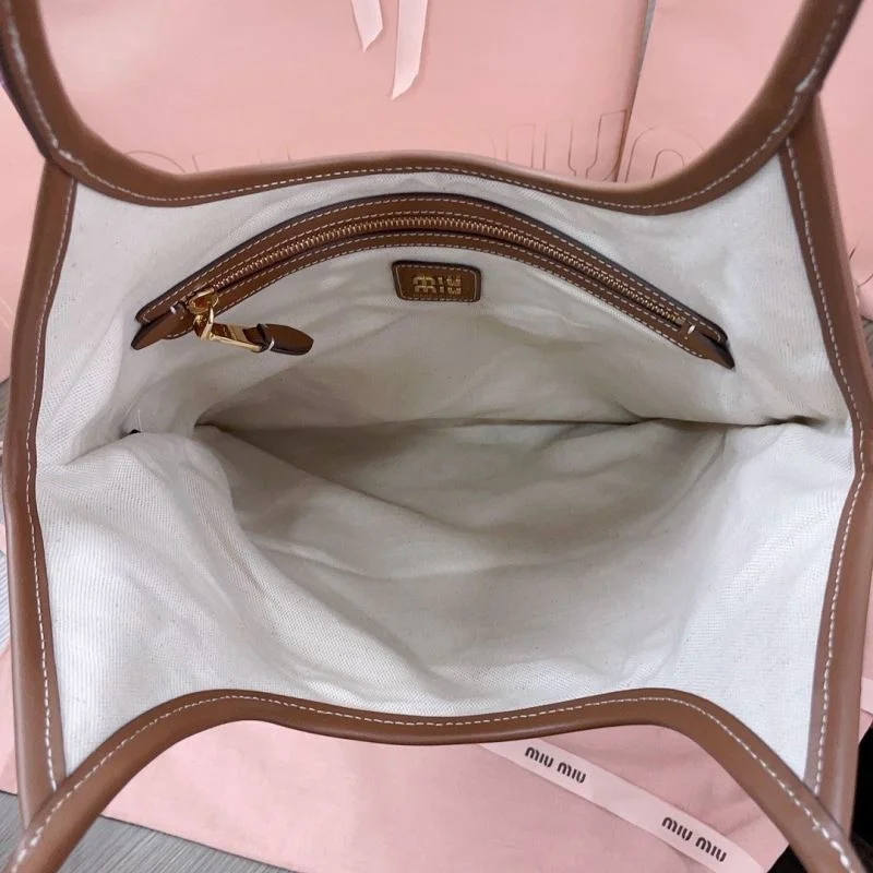 Miu Miu Shopping Bags TechFriendly 43744