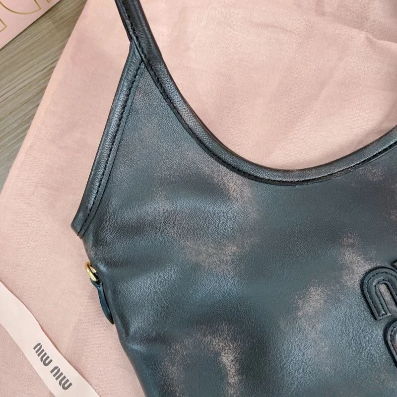 Unisex Miu Miu Shopping Bags 43786