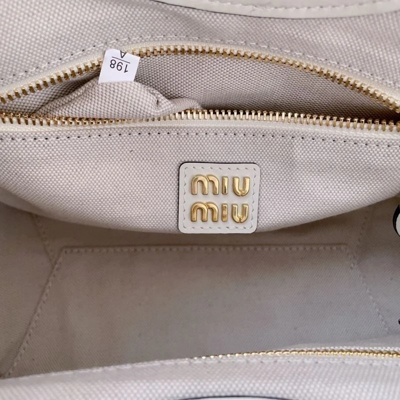 Miu Miu Shopping Bags FlexibleFit 43741