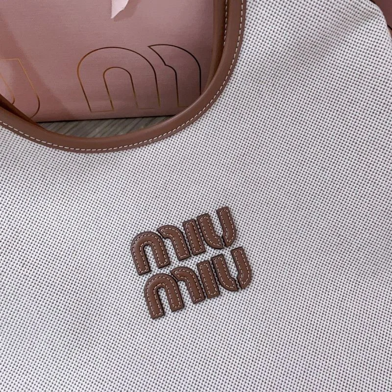 Casual Miu Miu Shopping Bags 43734