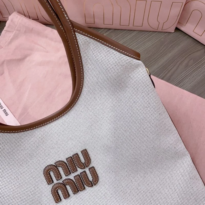 Casual Miu Miu Shopping Bags 43734