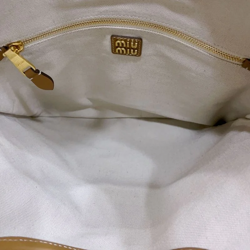 ComfortFit Miu Miu Shopping Bags 43748