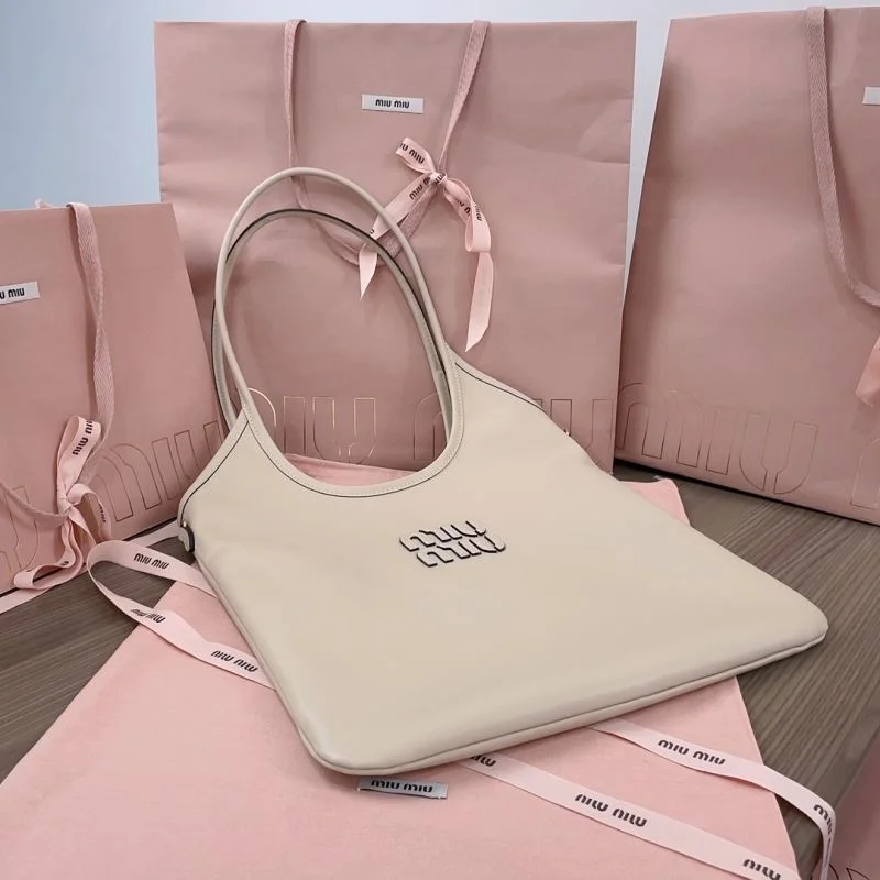 Miu Miu Shopping Bags Bold 43747