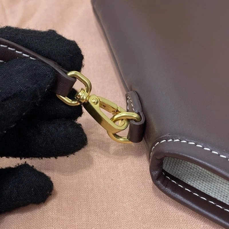 TechFriendly Miu Miu Shopping Bags 43544