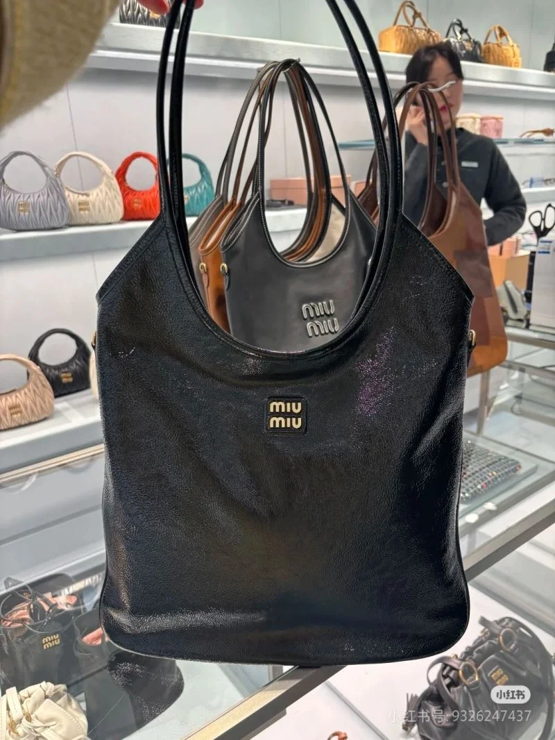 Miu Miu Shopping Bags EasyMatch 43531